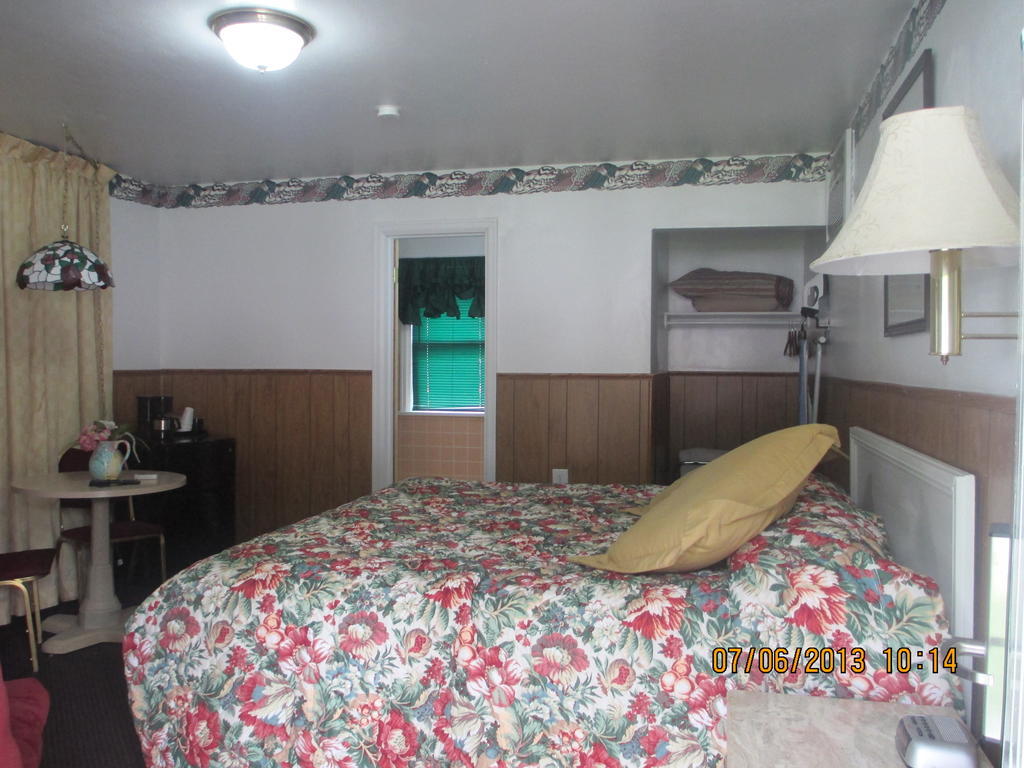 Great Lakes Motel Fremont Quarto foto